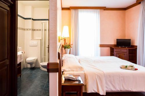 Hotel Venezia 4*