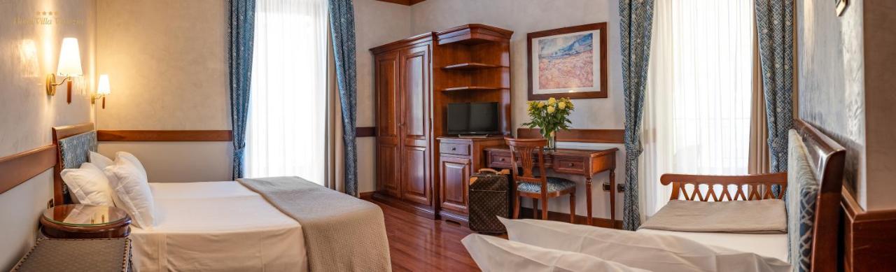 Hotel Venezia 4*