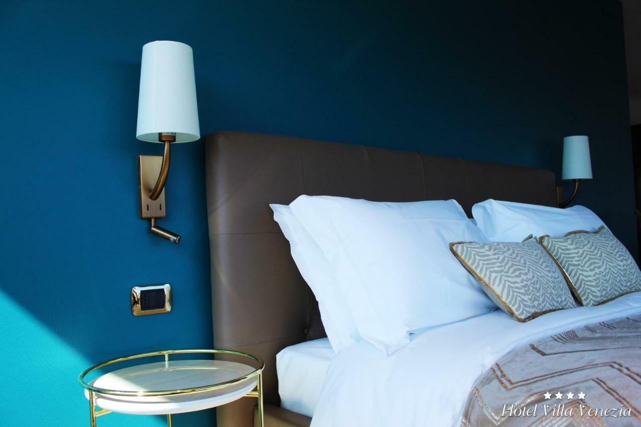 Hotel Venezia 4*